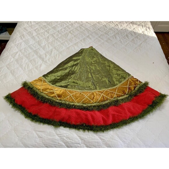 Handmade Luxurious Satin Christmas Tree Skirt 60" Red Gold Green Reversible EUC - Picture 6 of 12